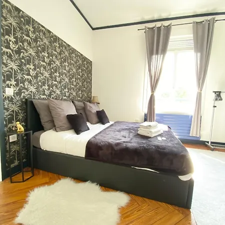 Le Manoir Des Reves: Serene Comfort Near Clinique D'europe Apartment *
